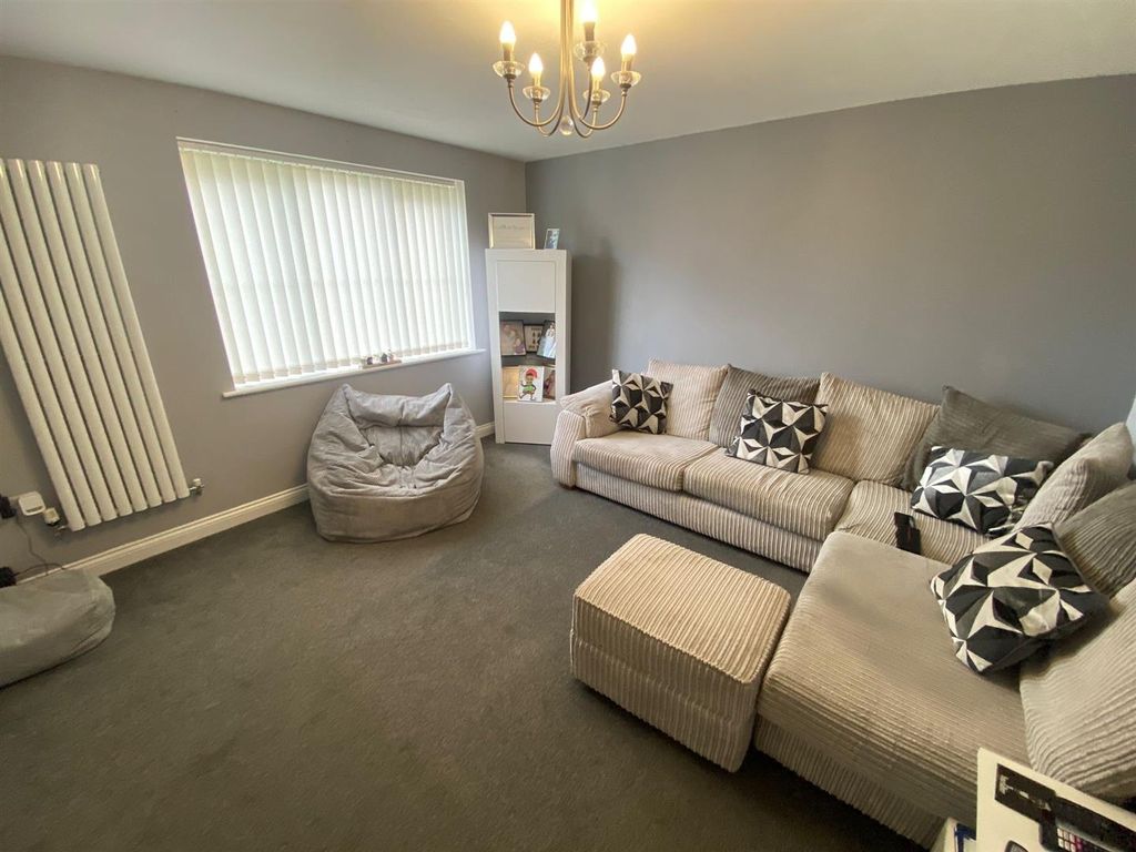 Property photo 2 of 12 1.Jpg