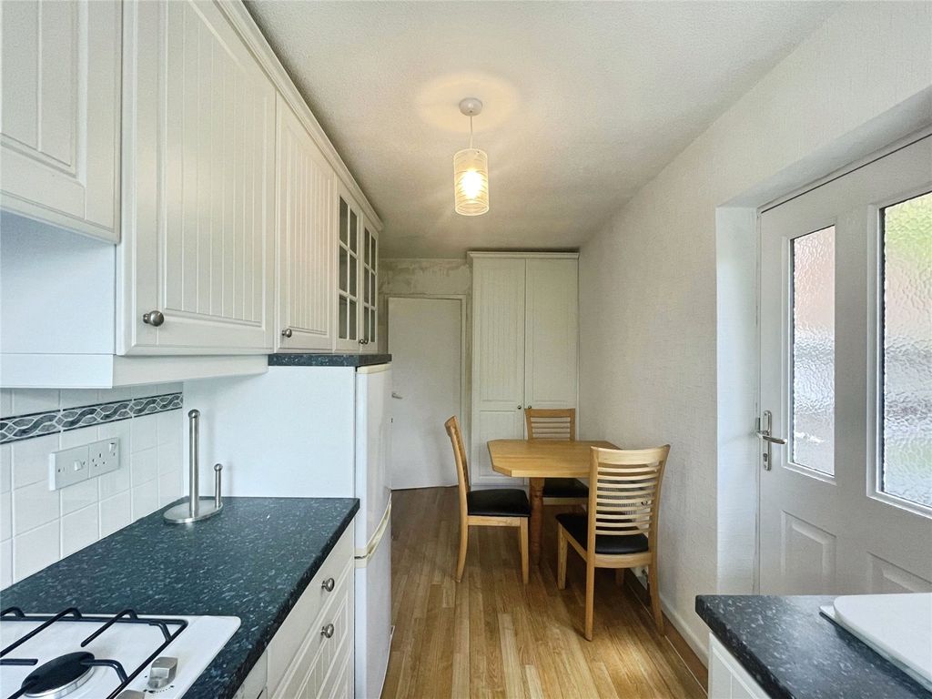 Property photo 2 of 17 Picture No. 01