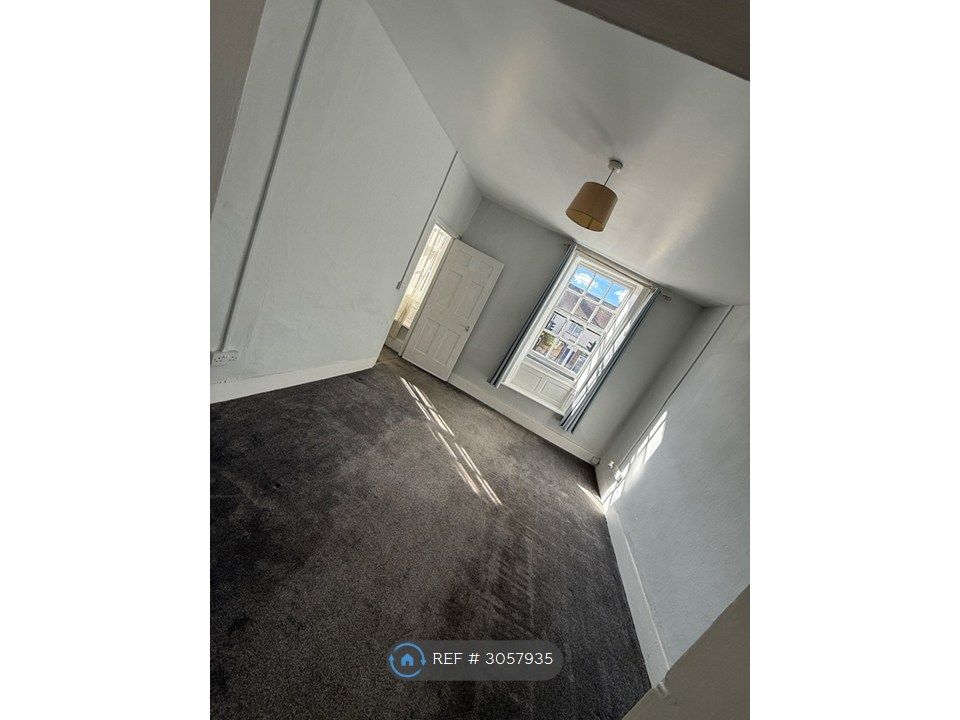 Property photo 2 of 3