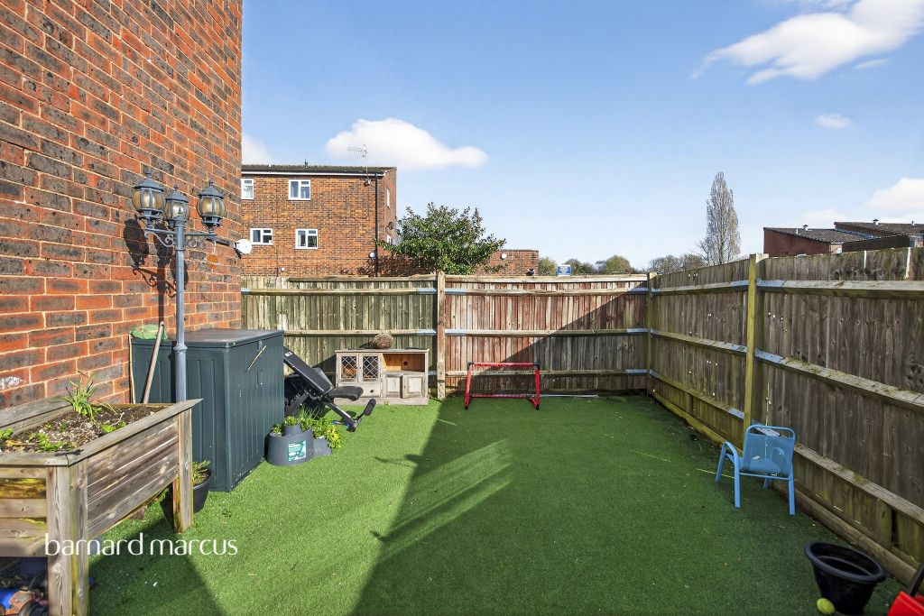 Property photo 2 of 9