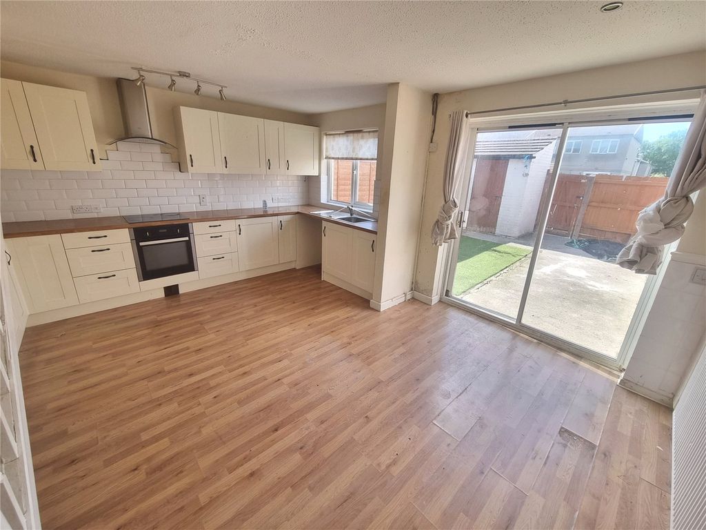 Property photo 3 of 15 Kitchen Diner