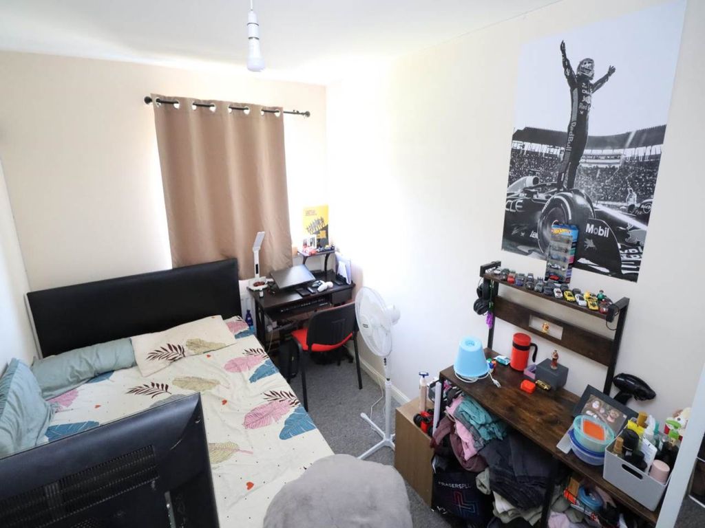 Property photo 3 of 8 3cd74E2A-E69A-4011-94Ca-7900B0B624Ff
