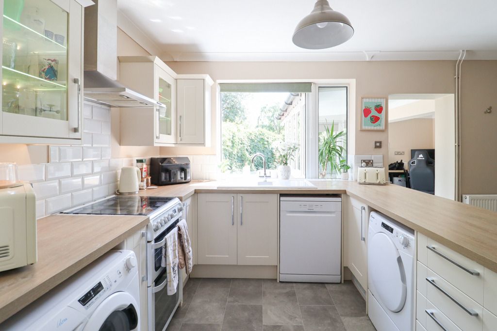 Property photo 3 of 23 5253305