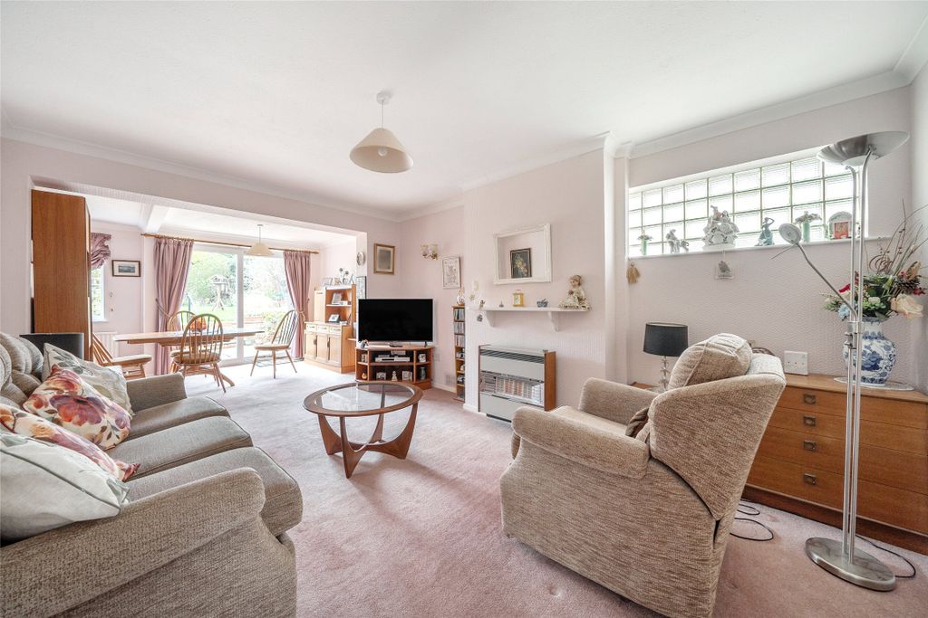 Property photo 2 of 10 Picture No. 28