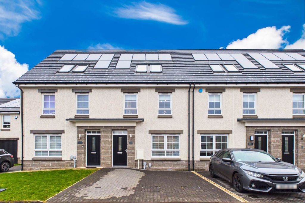 Property photo 1 of 26