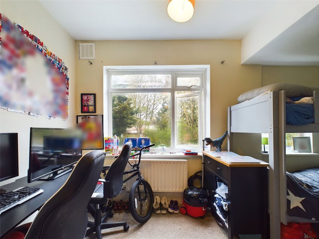 Property photo 3 of 12 Picture No. 26