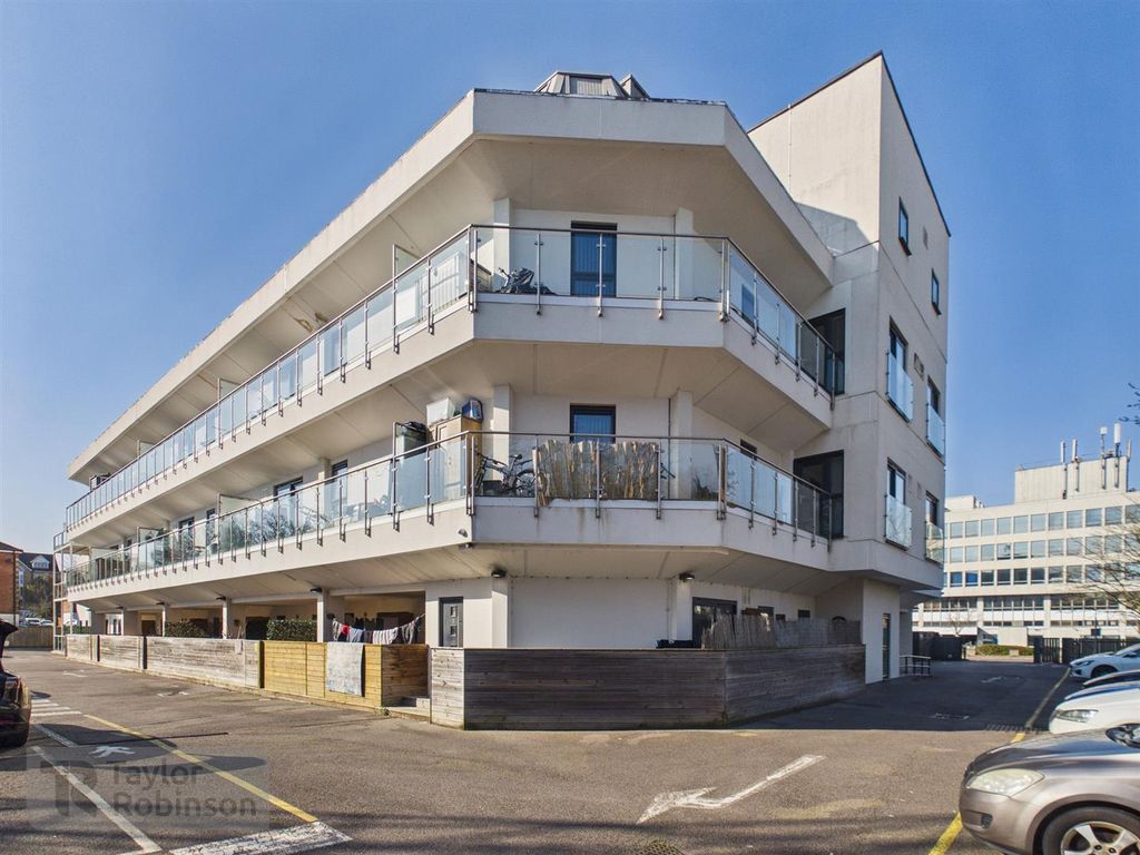 Property photo 1 of 8 Cam02600G0-Pr0677-Still009.Jpg