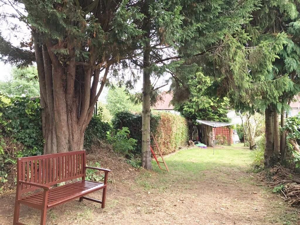 Property photo 2 of 10 Garden