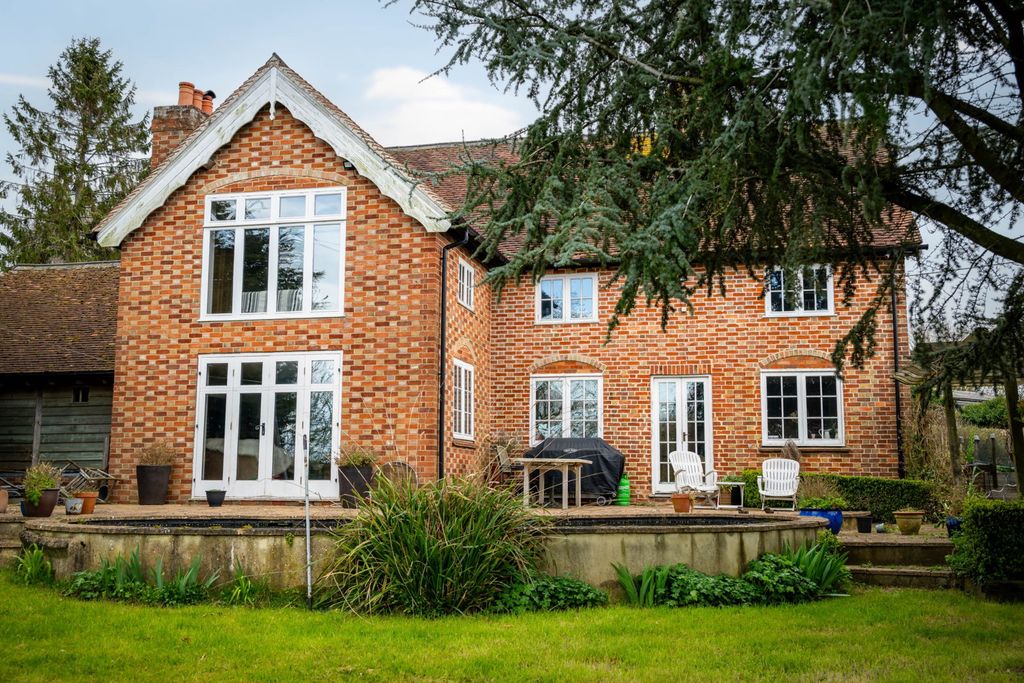 Property photo 1 of 39
