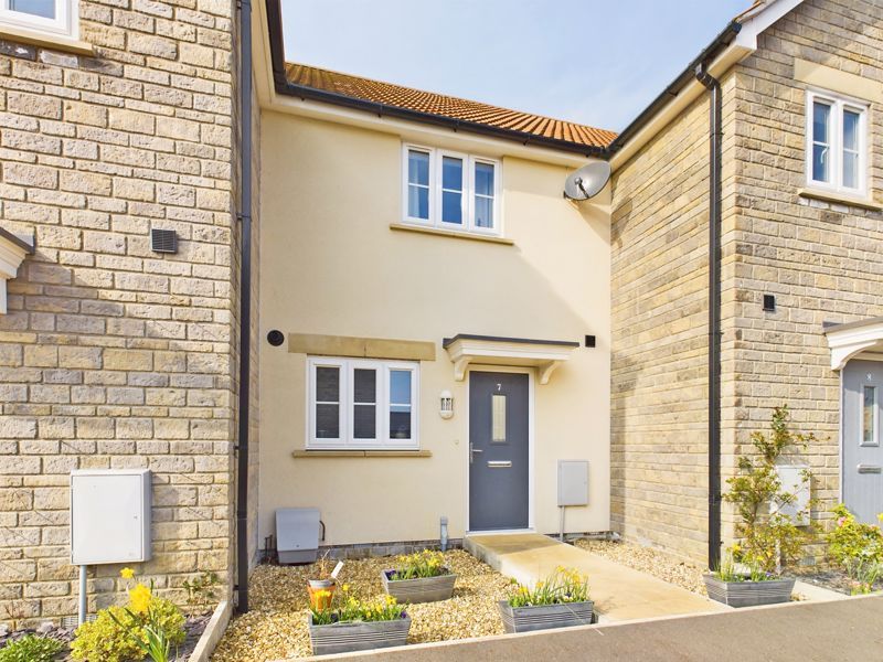 Property photo 1 of 7 Photo 8