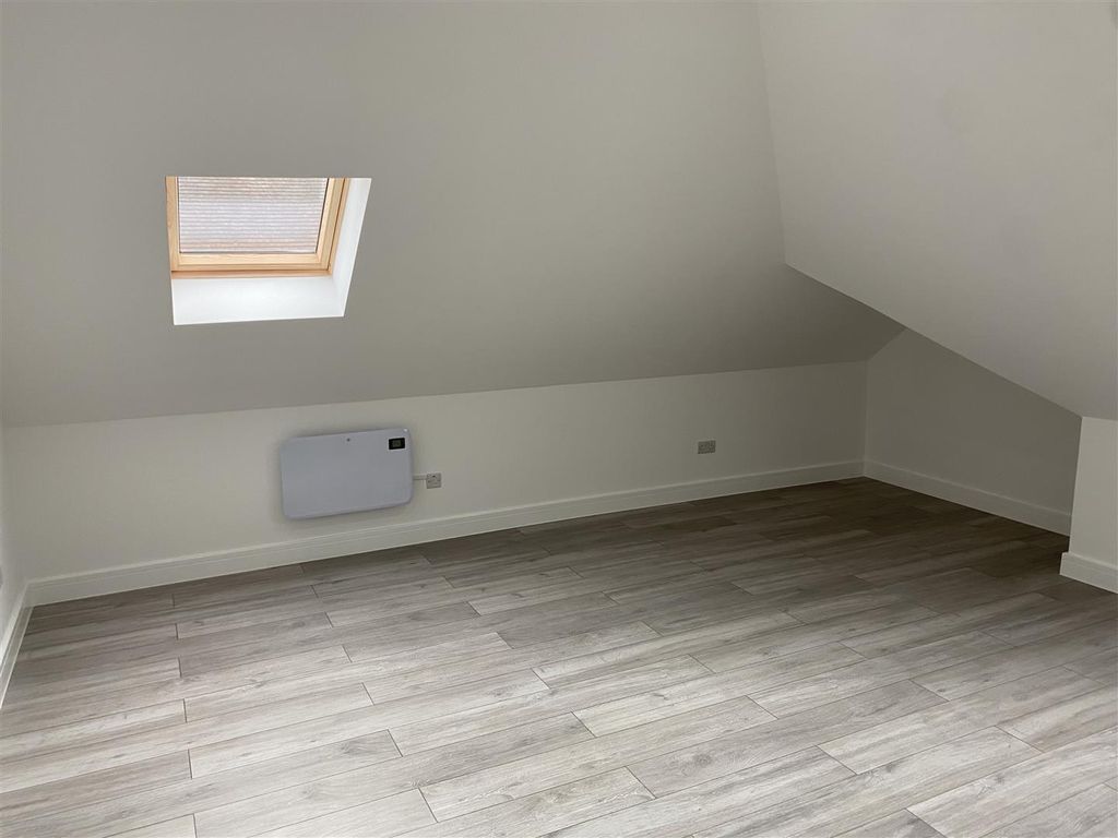 Property photo 3 of 6 Mpcnaqewq%+Ihdpodi0Qqg.Jpg