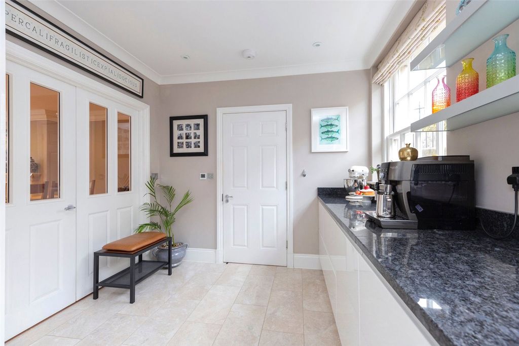 Additional image 4 of 3 bed flat for saleHenrietta Road, Bath, Somerset BA2