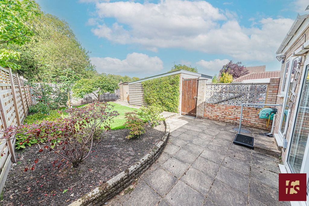 Property photo 3 of 13