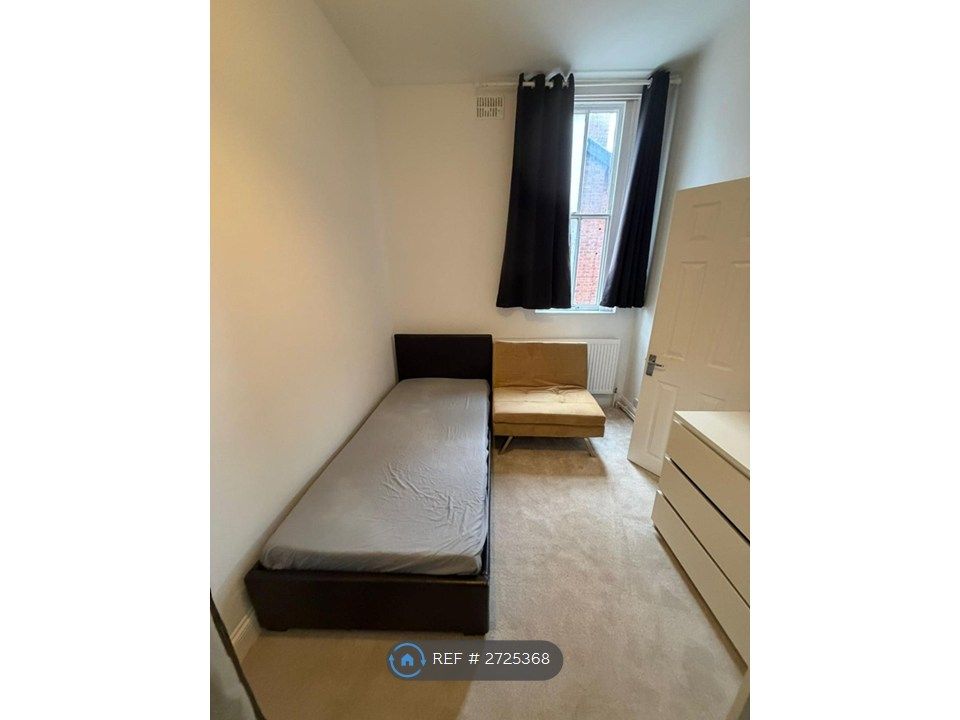 Property photo 3 of 3