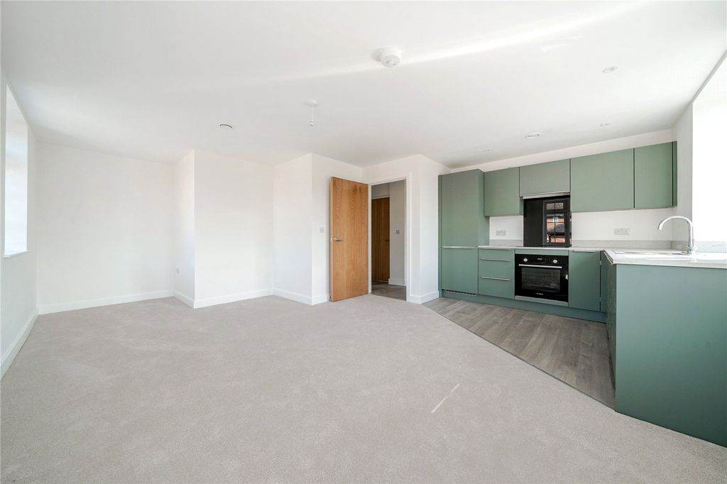 Property photo 2 of 10 Picture No. 03