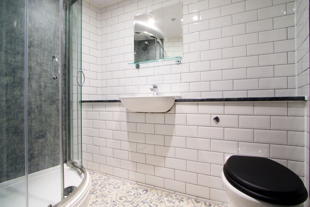 Property photo 3 of 5 Photo 2