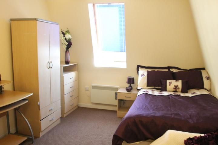 Property photo 2 of 8