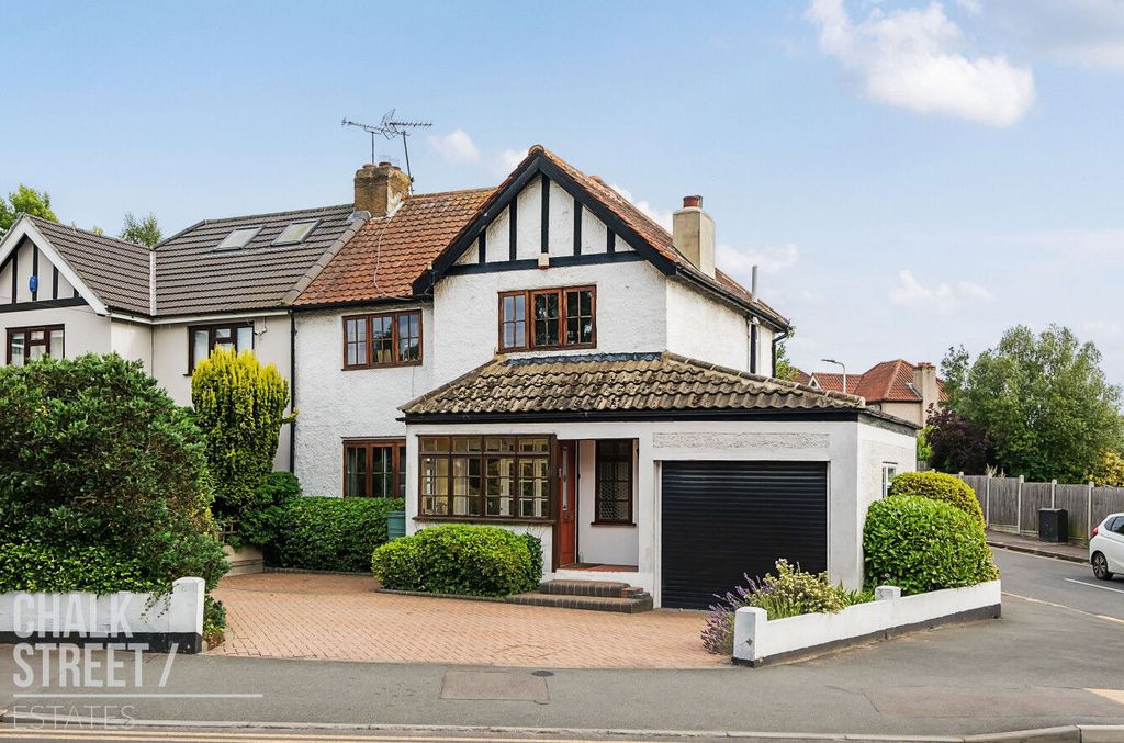 Property photo 1 of 20