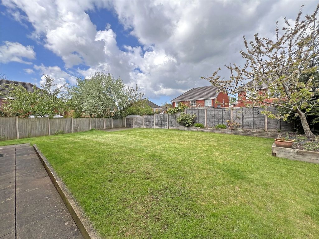 Property photo 2 of 30 Picture No. 17