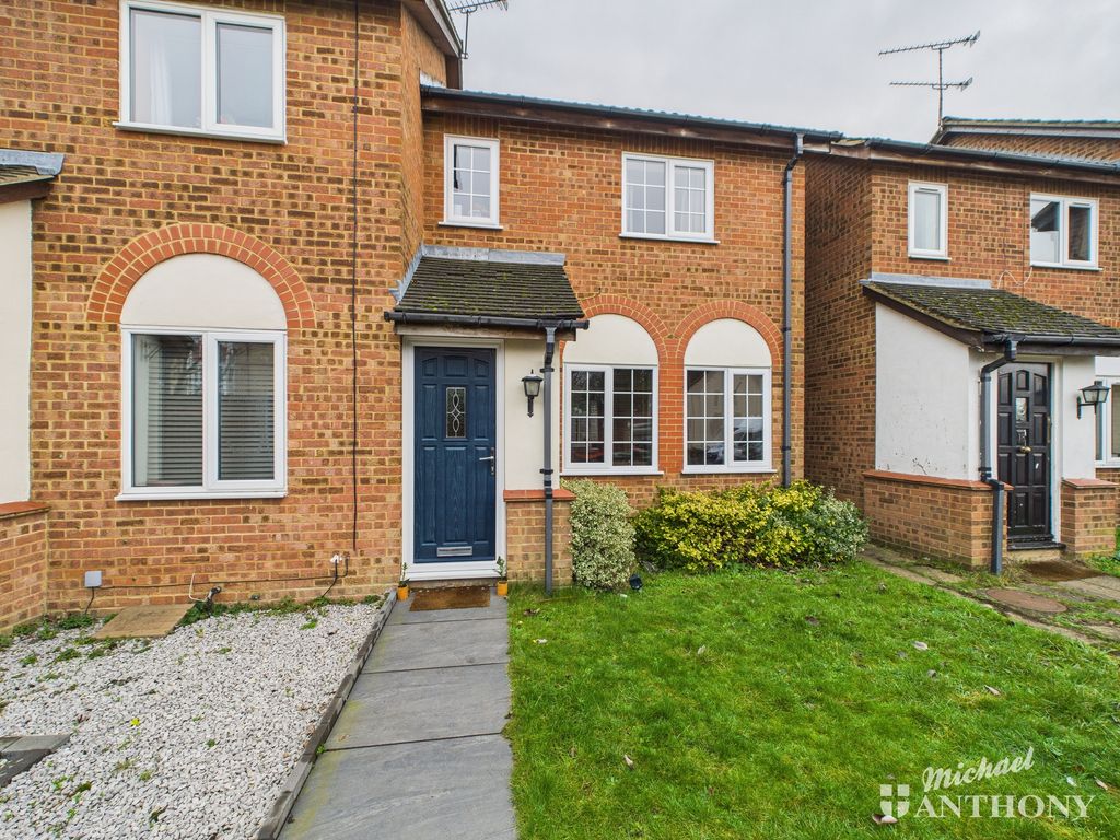 Property photo 1 of 12 Cam02773G0-Pr0395-Still019