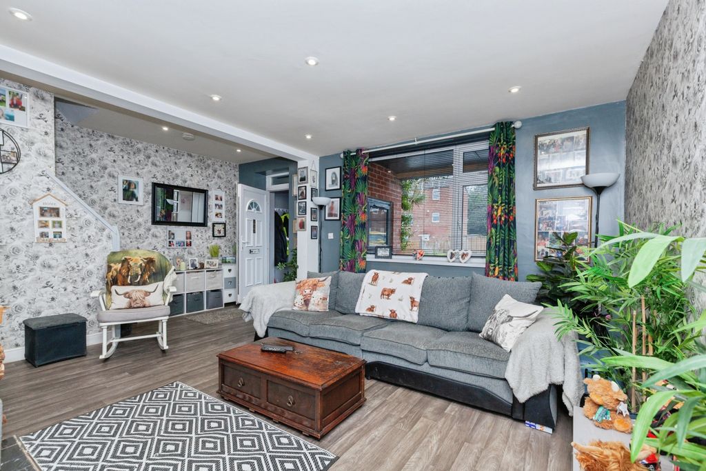 Property photo 2 of 20 Photo #2