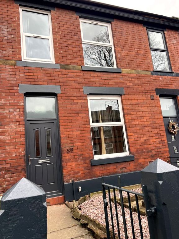 Property photo 1 of 13