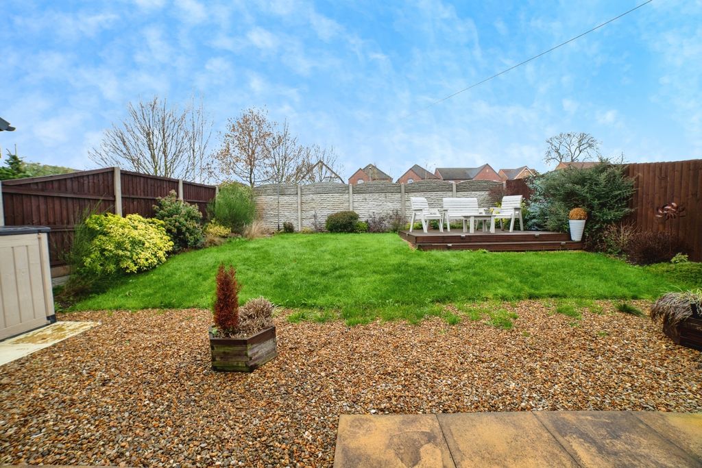 Property photo 2 of 18 Pbox-Img.Jpg