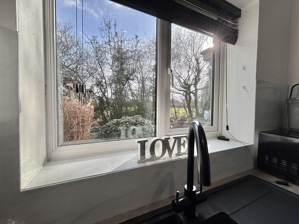 Property photo 3 of 12 Not Specified