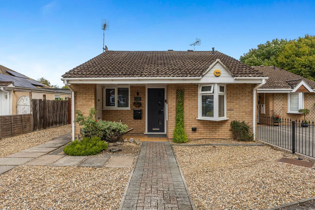 Property photo 1 of 18
