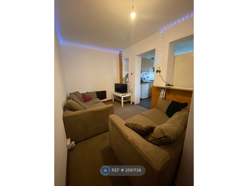 Property photo 3 of 12 Living Room