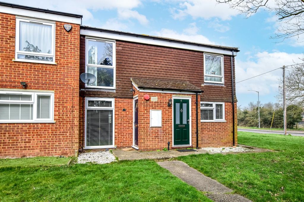Property photo 1 of 8