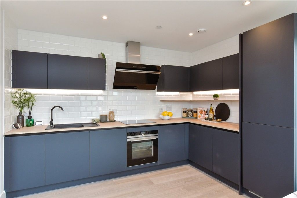 Property photo 3 of 15 Kitchen/ Living/ Dining Room