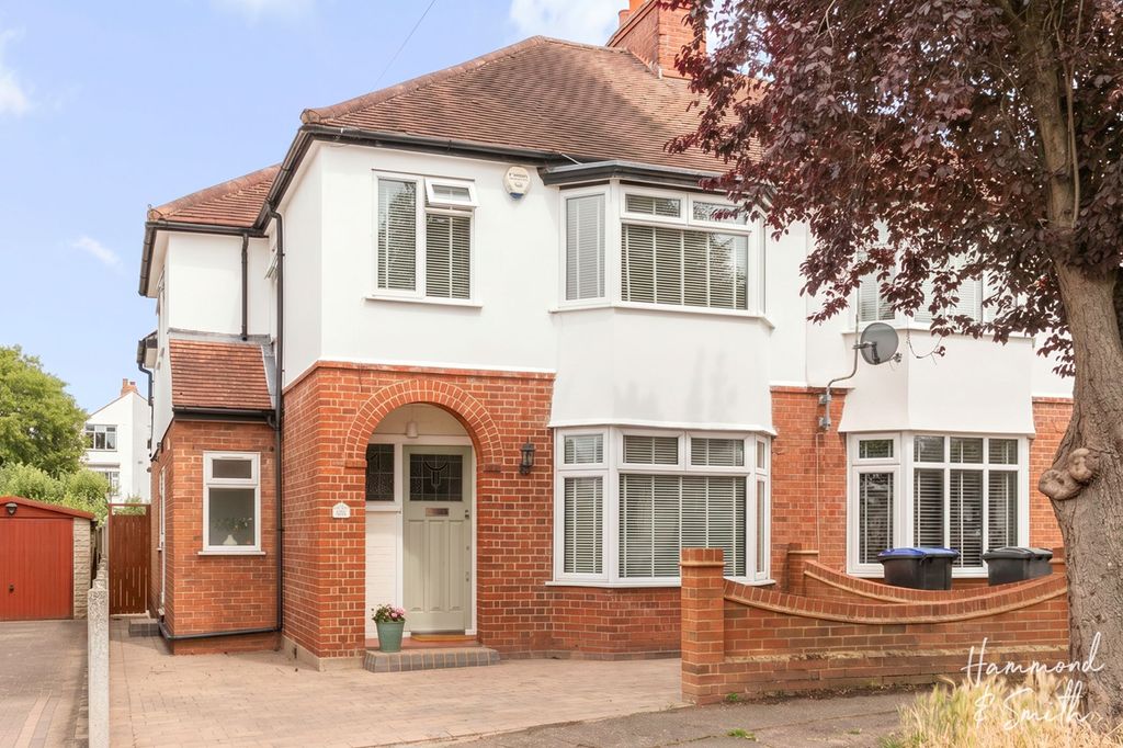Property photo 1 of 22
