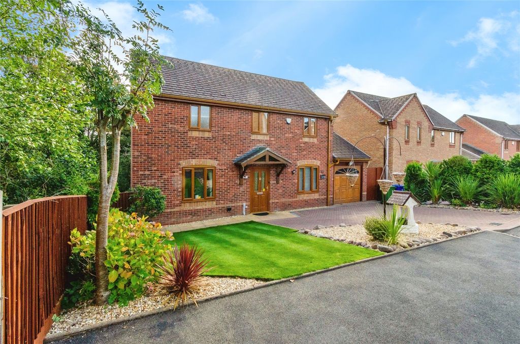 Property photo 1 of 28 Picture No. 66