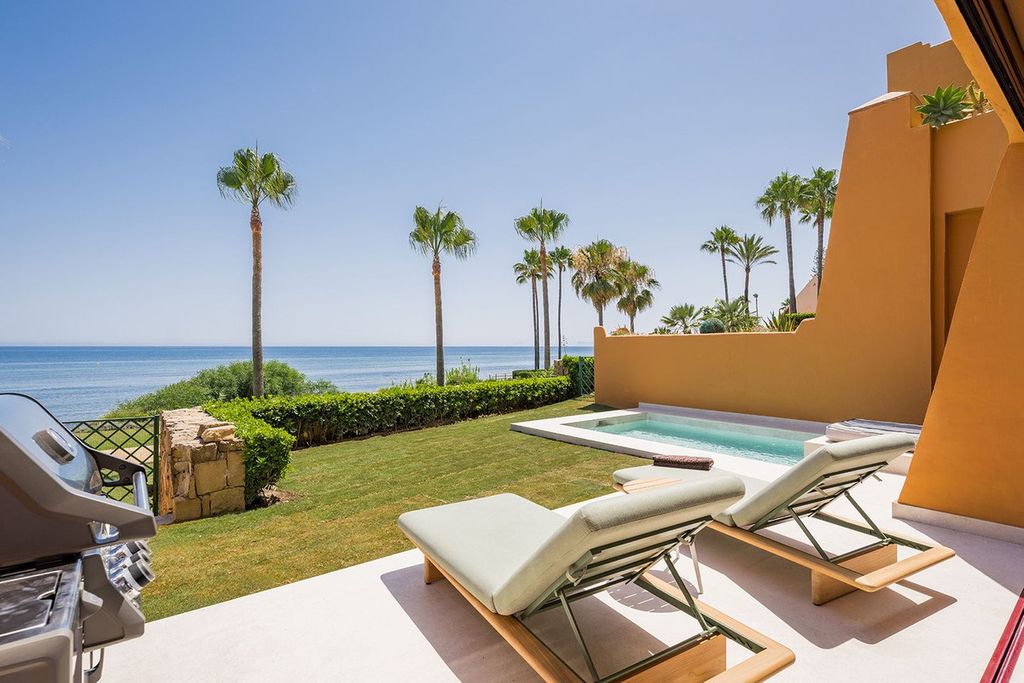 Property photo 2 of 28