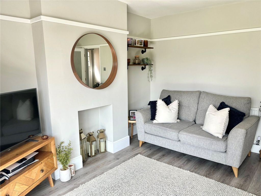 Property photo 2 of 13 Picture No. 02