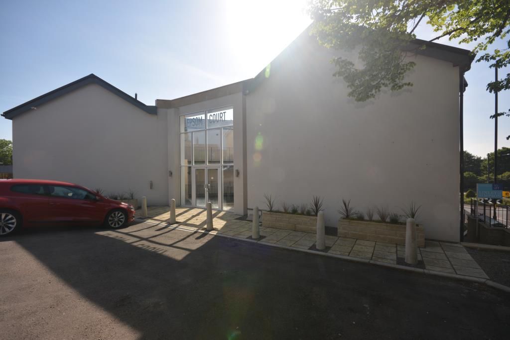 Property photo 1 of 11