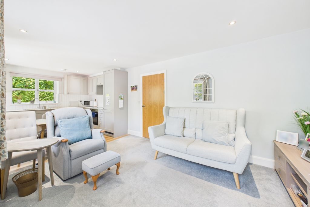 Property photo 3 of 13 Open Plan Living Room And Kitchen
