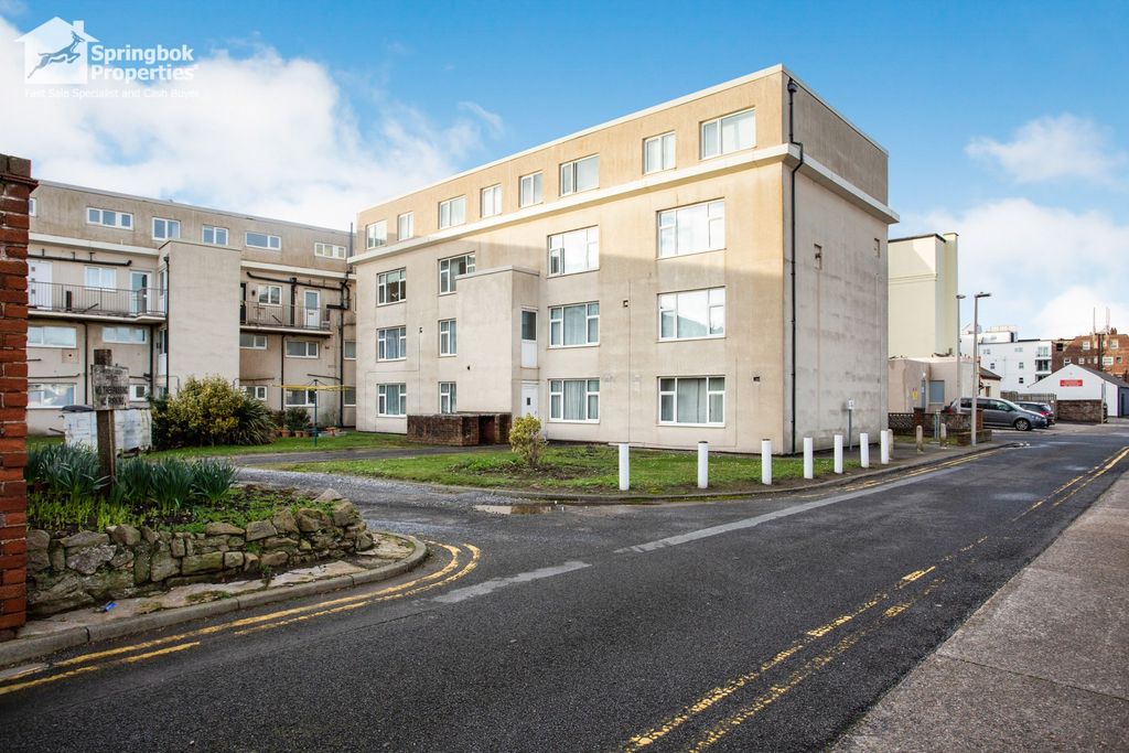 Property photo 1 of 12 Front View