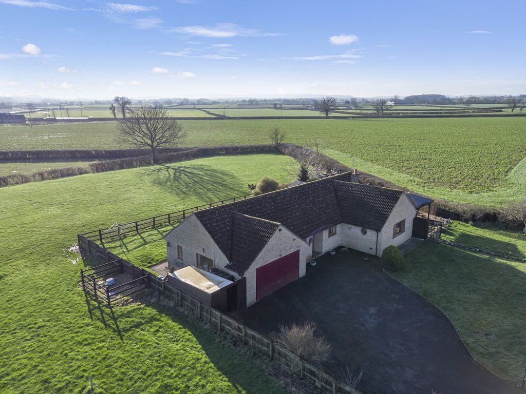 Property photo 2 of 25