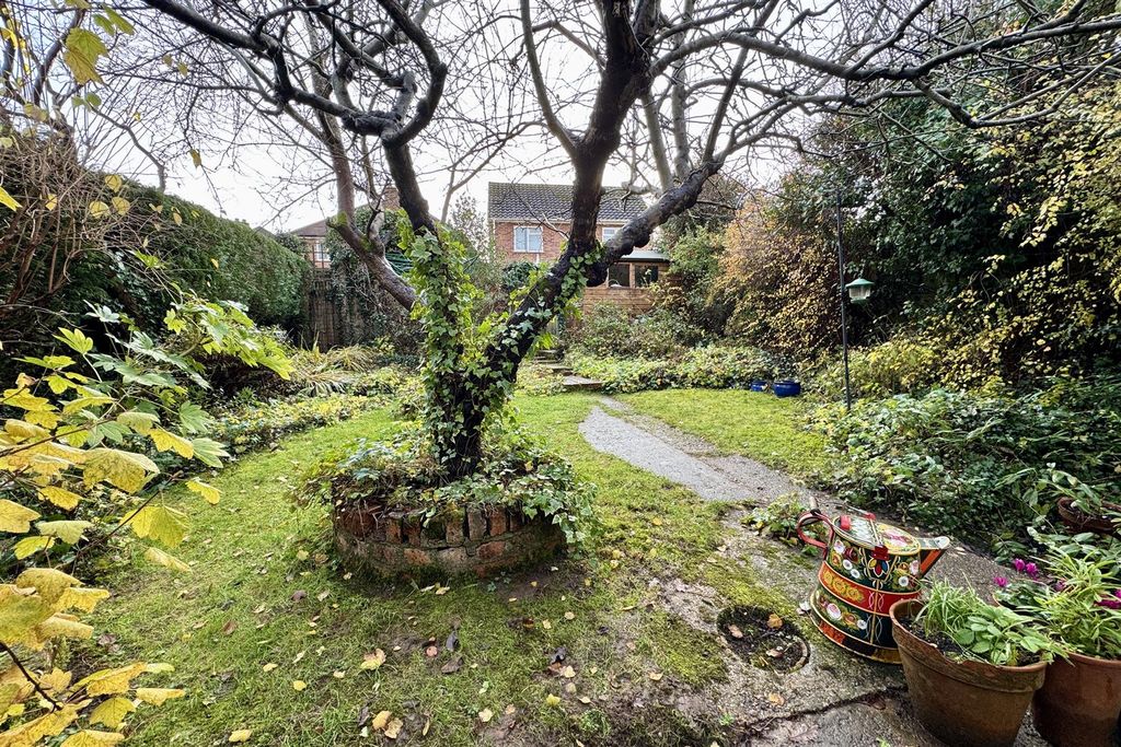 Property photo 3 of 13 Img_2503.Jpg