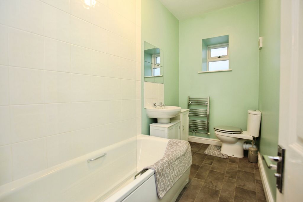 Property photo 2 of 25 Img_9950