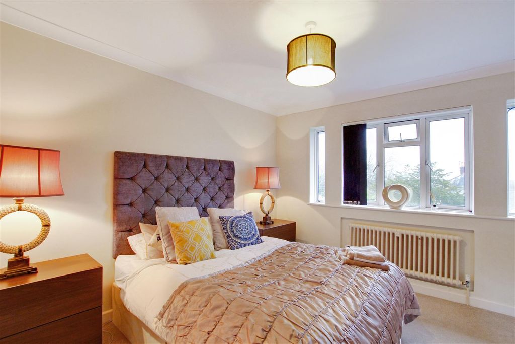 Property photo 2 of 6 Picture 2