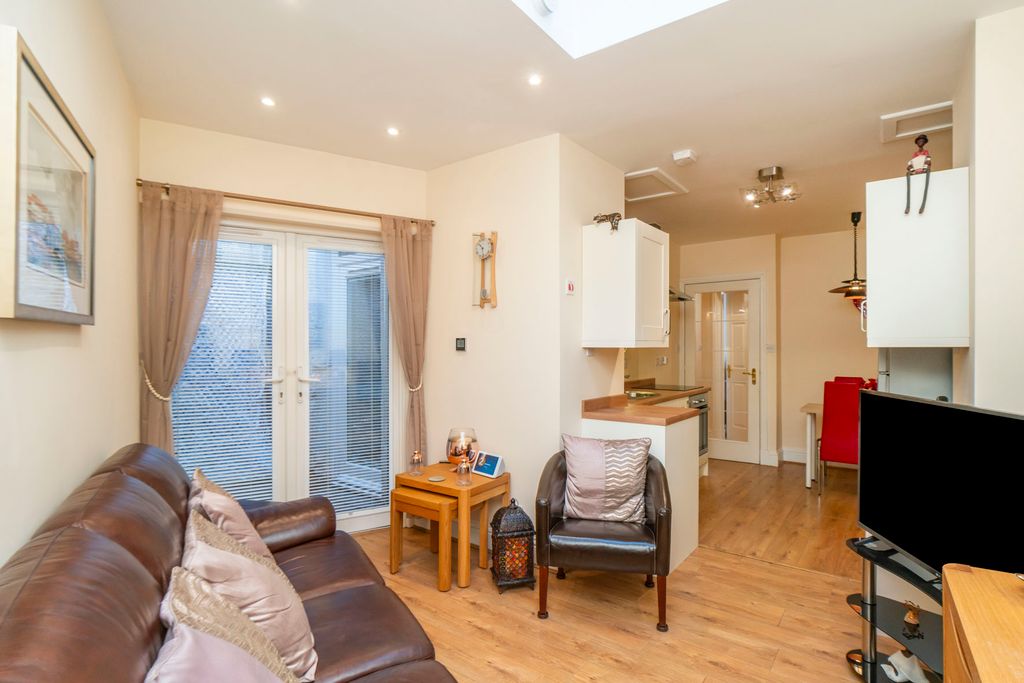 Property photo 3 of 13 Property Image 3