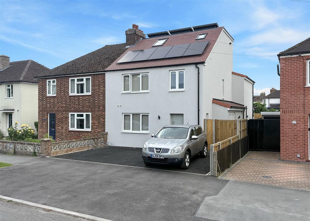Property photo 1 of 15 _Ynk03Oqj0S7U5Bwdi_m7A.Jpg