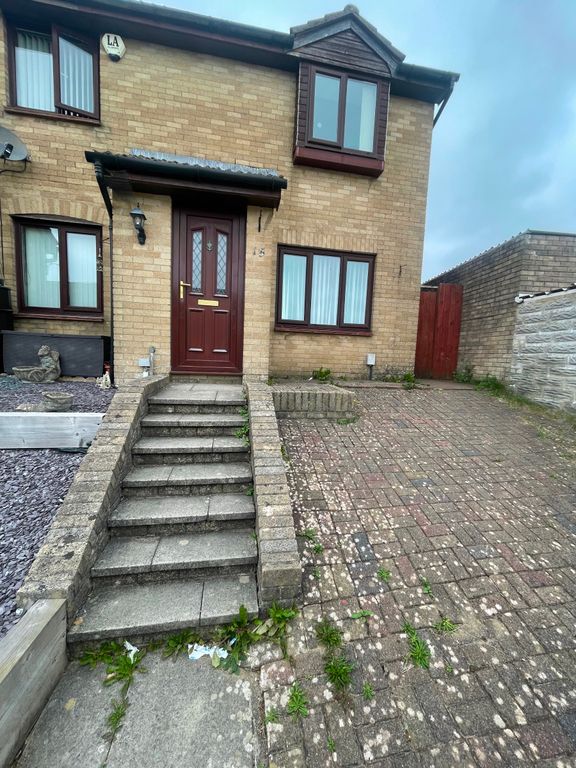 Property photo 1 of 11
