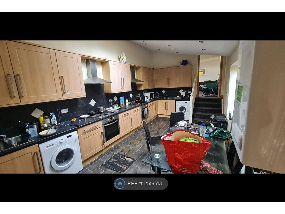 Property photo 3 of 29