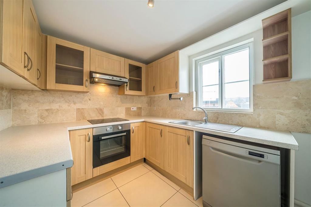 Property photo 3 of 5