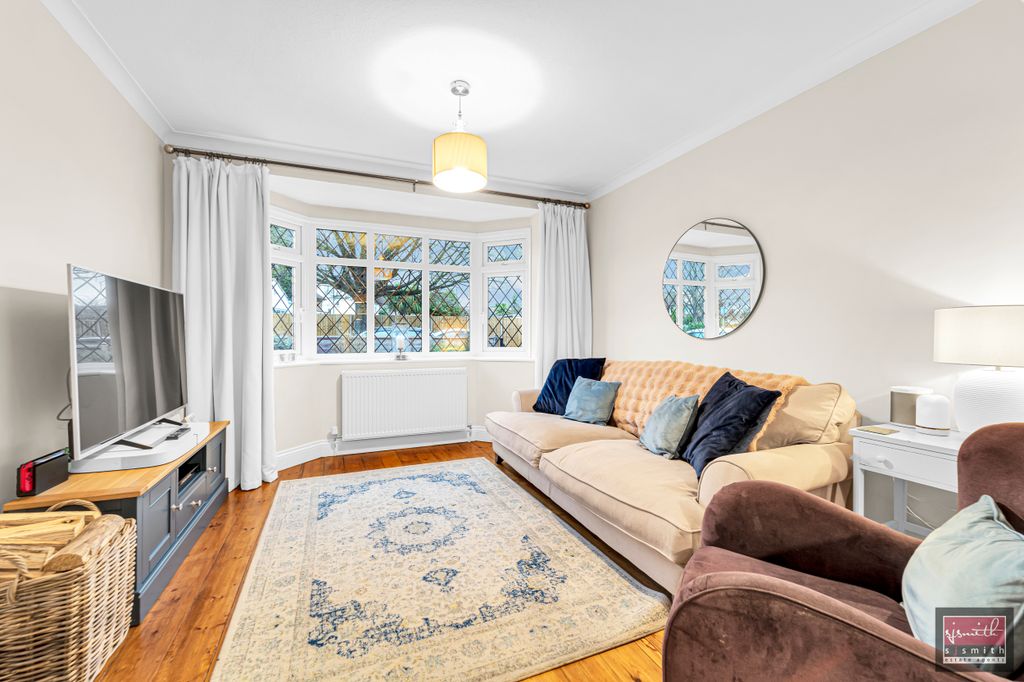 Property photo 2 of 15 Dsc00450