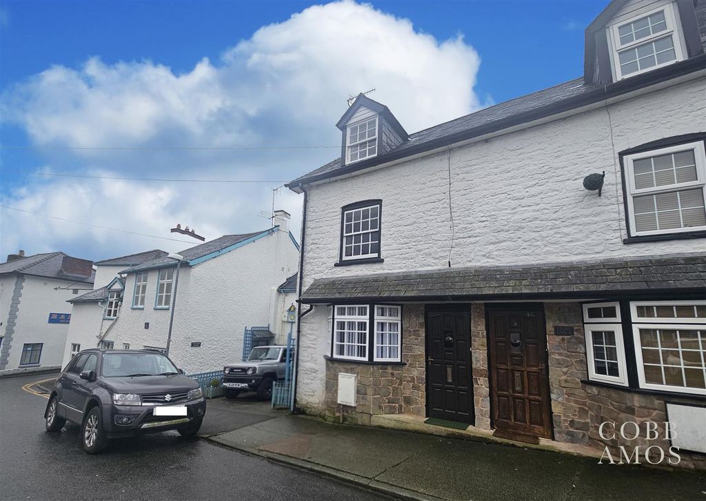 Property photo 1 of 15 Front.Jpg